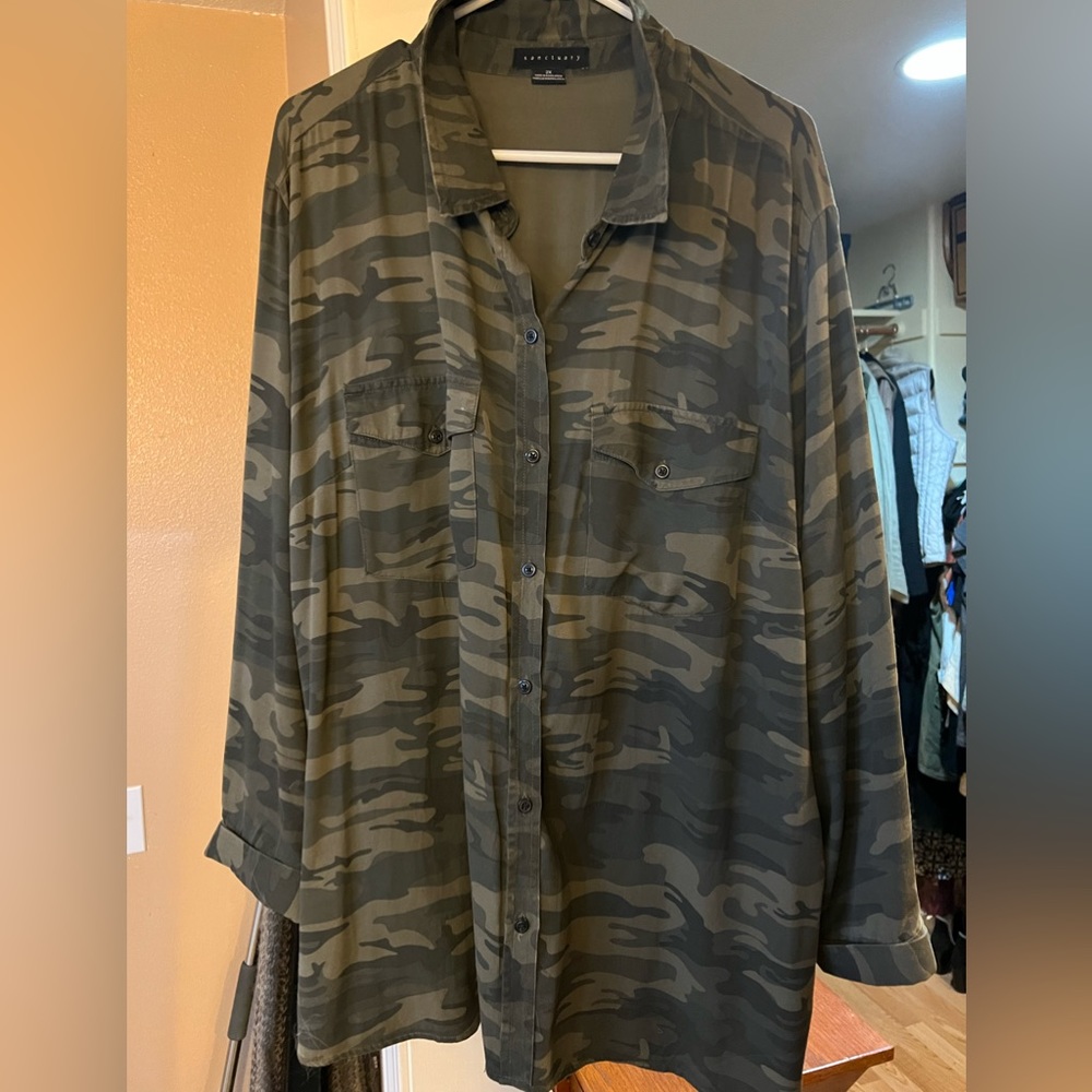 Camouflage, lightweight jacket